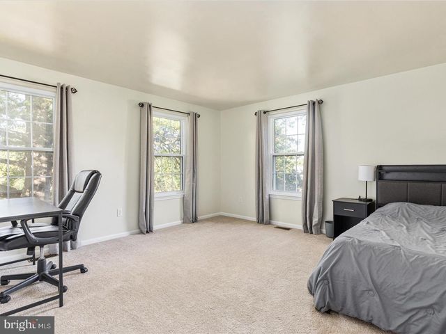 130 MINOR RD, Sterling, VA 20165