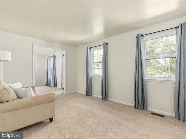 130 MINOR RD, Sterling, VA 20165