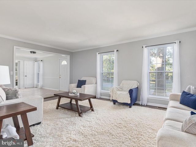 130 MINOR RD, Sterling, VA 20165