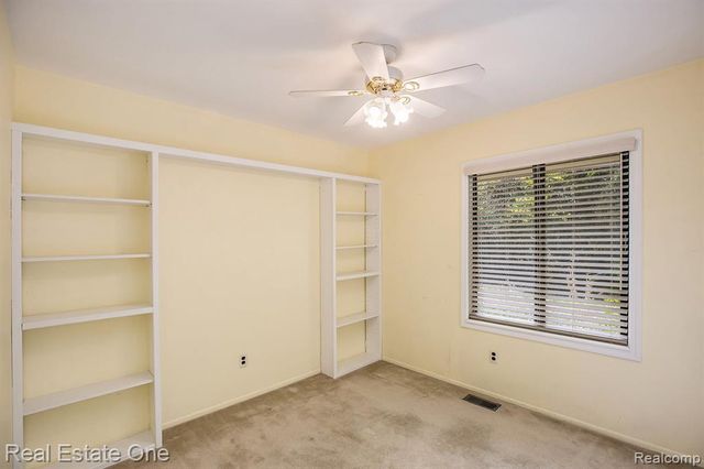 3373 Auburn Drive, Troy, MI 48083