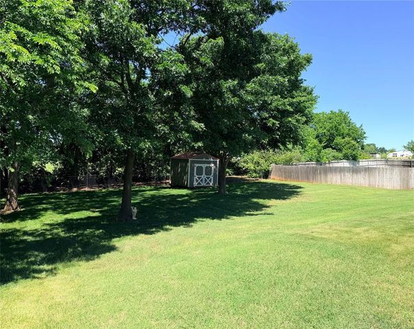 3223 Spyglass Drive, Purcell, OK 73080