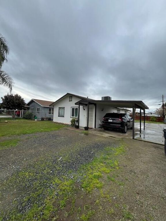 19545 Wallace Road, Strathmore, CA 93267