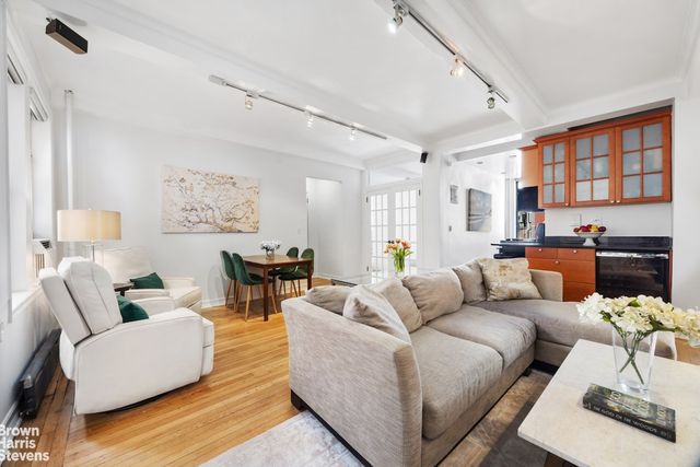 17 W 64TH Street 8EF, New York City, NY 10023