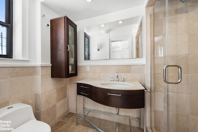 17 W 64TH Street 8EF, New York City, NY 10023