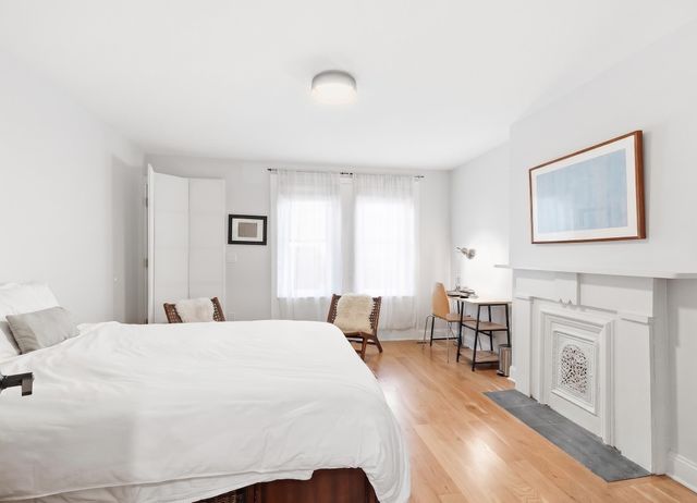 25 CRESCENT AVE, Jc, Bergen-lafayett, NJ 07304