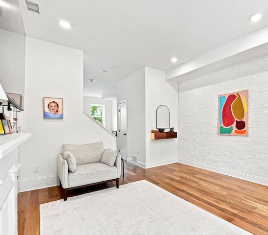 25 CRESCENT AVE, Jc, Bergen-lafayett, NJ 07304