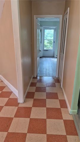 95 Adelaide Avenue 3, Providence, RI 02907
