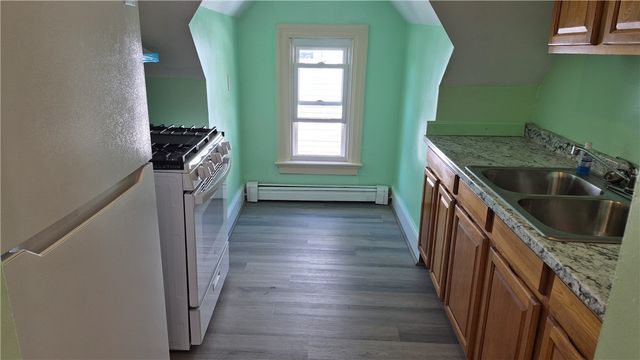 95 Adelaide Avenue 3, Providence, RI 02907