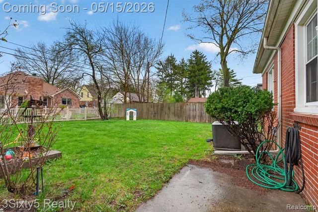 13164 Veronica Street, Southgate, MI 48195