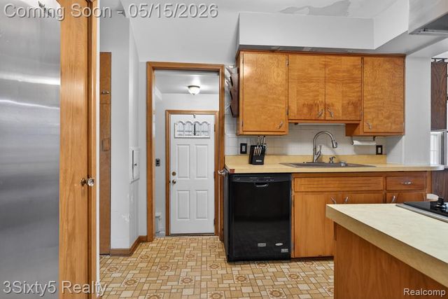 13164 Veronica Street, Southgate, MI 48195