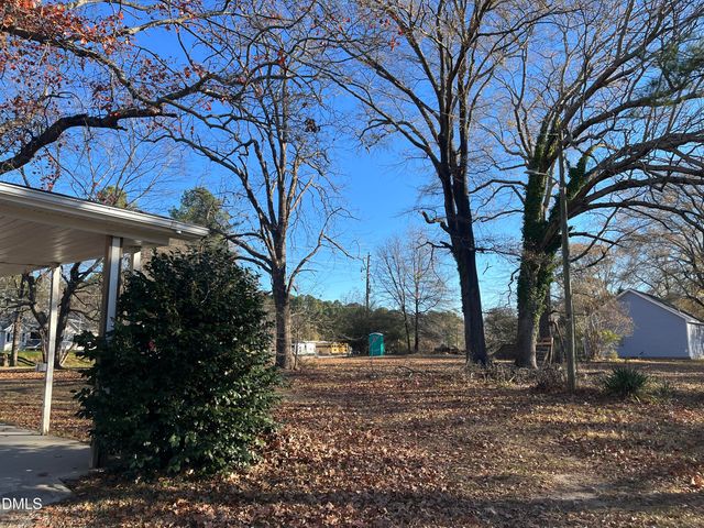 336 Vicksboro Road, Henderson, NC 27536