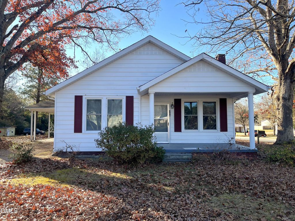 336 Vicksboro Road, Henderson, NC 27536