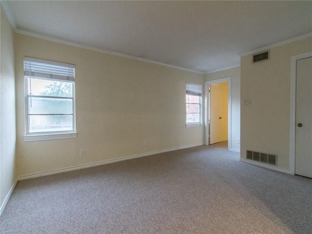 4311 Cole Avenue 111, Dallas, TX 75205