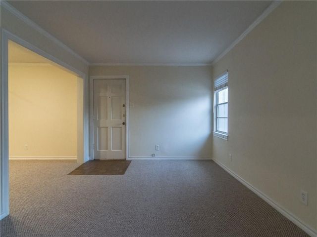4311 Cole Avenue 111, Dallas, TX 75205