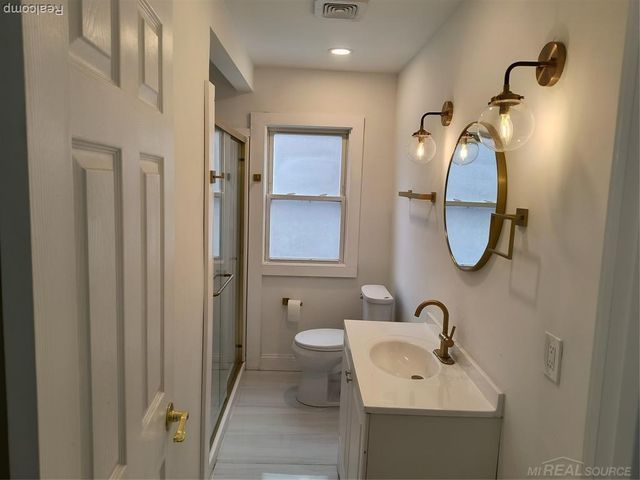 19650 Buffalo Street, Detroit, MI 48234