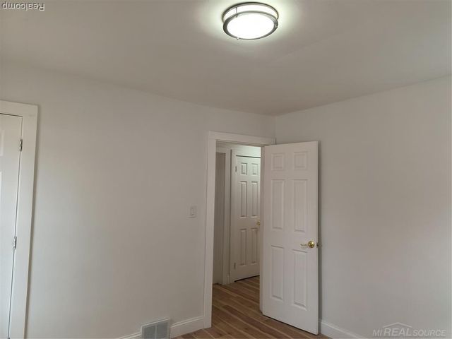 19650 Buffalo Street, Detroit, MI 48234