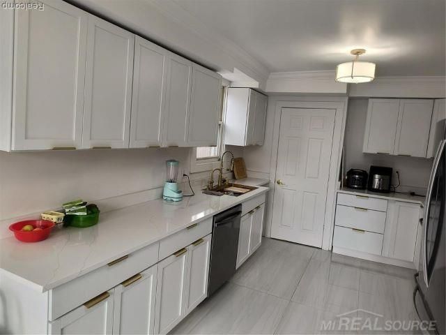 19650 Buffalo Street, Detroit, MI 48234