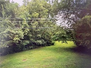 8304 E 117th Street, Kansas City, MO 64134