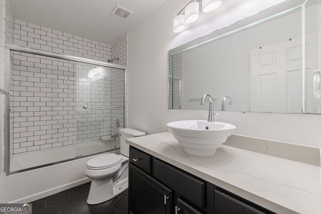 9620 Carolina Drive, Jonesboro, GA 30238