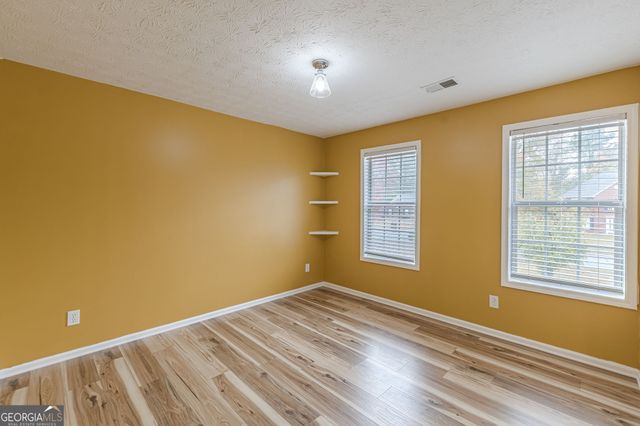 9620 Carolina Drive, Jonesboro, GA 30238