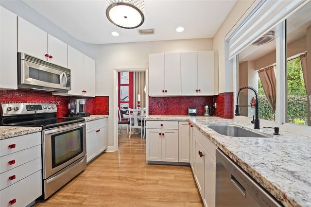 11070 Minneapolis Dr, Cooper City, FL 33026