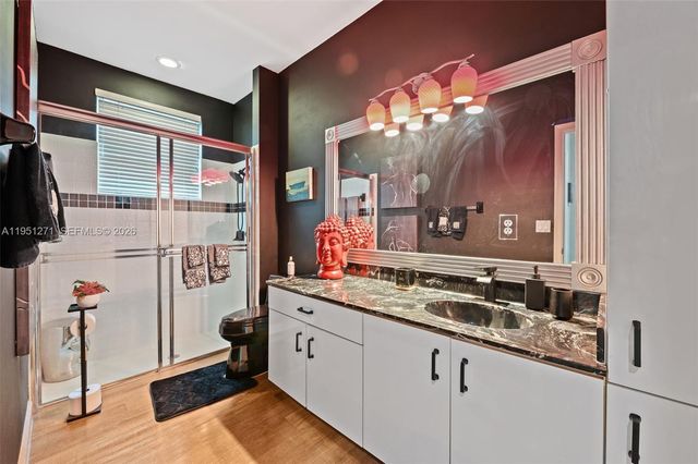 11070 Minneapolis Dr, Cooper City, FL 33026