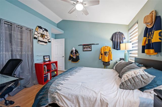 11070 Minneapolis Dr, Cooper City, FL 33026