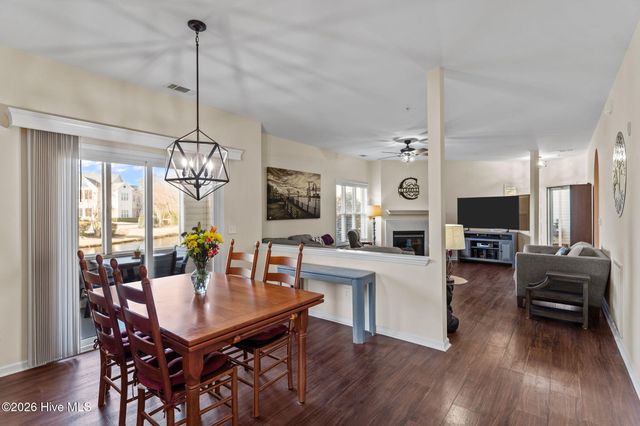 3810 River Front Place Unit 102, Wilmington, NC 28412