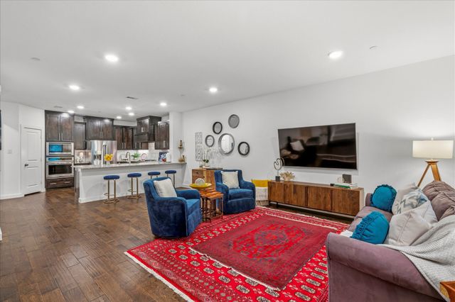 413 Division Street, Plano, TX 75075