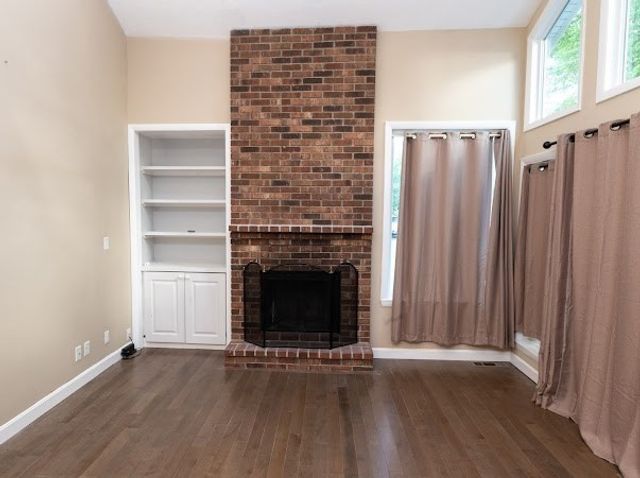 255 North Road 76, Chelmsford, MA 01824