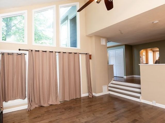 255 North Road 76, Chelmsford, MA 01824