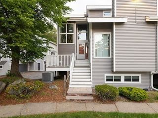 255 North Road 76, Chelmsford, MA 01824