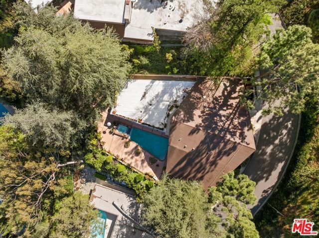1727 Stone Canyon Road, Los Angeles, CA 90077