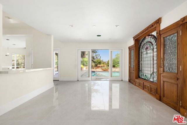 1727 Stone Canyon Road, Los Angeles, CA 90077