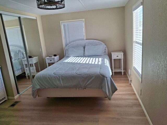 1385 KISKADEE DRIVE, Englewood, FL 34224