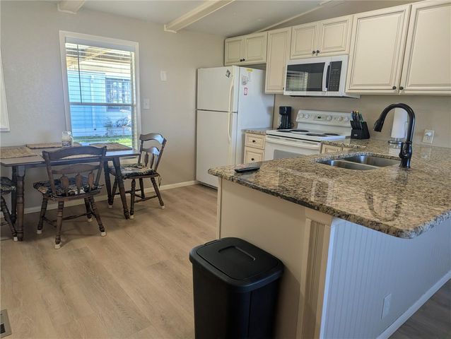 1385 KISKADEE DRIVE, Englewood, FL 34224