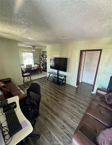 2018 Potrero, South El Monte, CA 91733