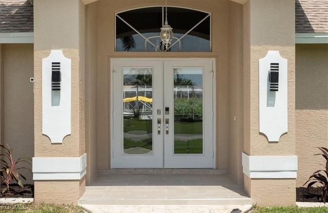 4921 SW 11th PL, Cape Coral, FL 33914