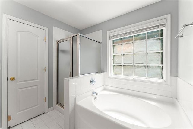 446 Sandtrap Lane, Buford, GA 30518