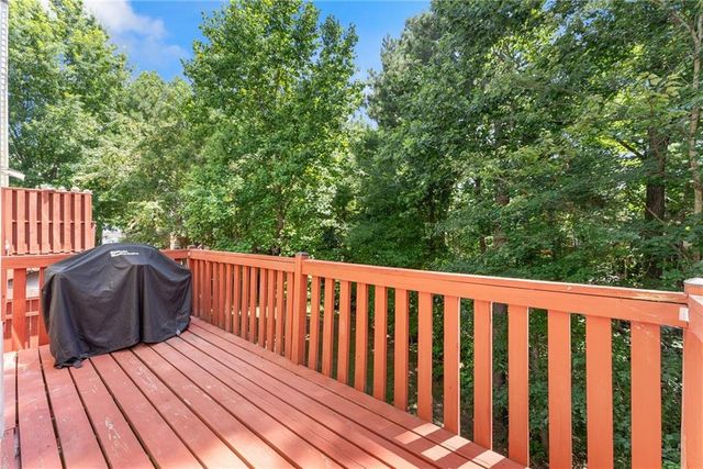 446 Sandtrap Lane, Buford, GA 30518