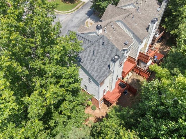 446 Sandtrap Lane, Buford, GA 30518