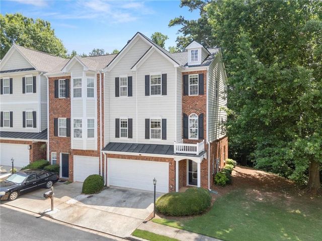 446 Sandtrap Lane, Buford, GA 30518