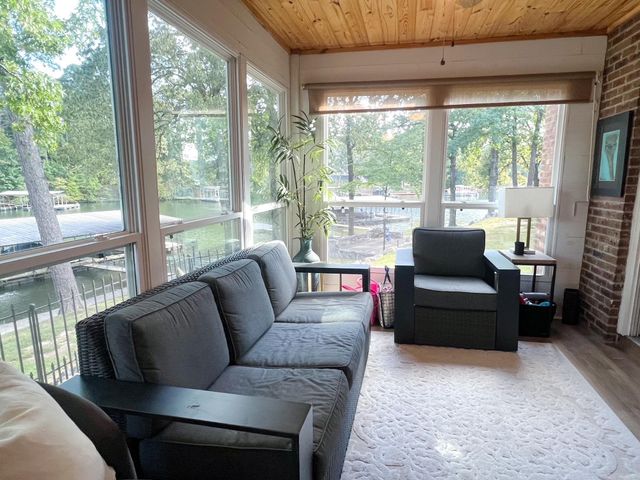 1201 Airport Road, Hot Springs, AR 71913