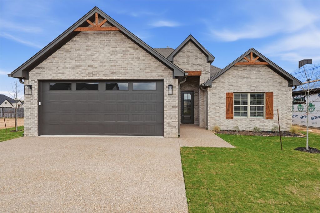 13013 Rainier Drive, Woodway, TX 76712