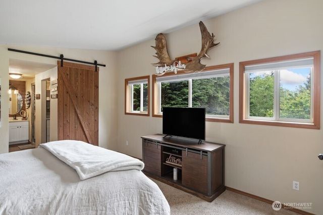 514 Bywater Way, Port Ludlow, WA 98365