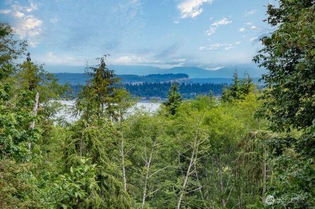 514 Bywater Way, Port Ludlow, WA 98365