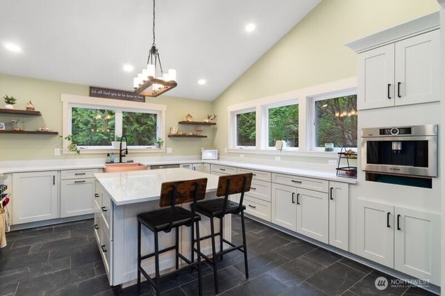 514 Bywater Way, Port Ludlow, WA 98365