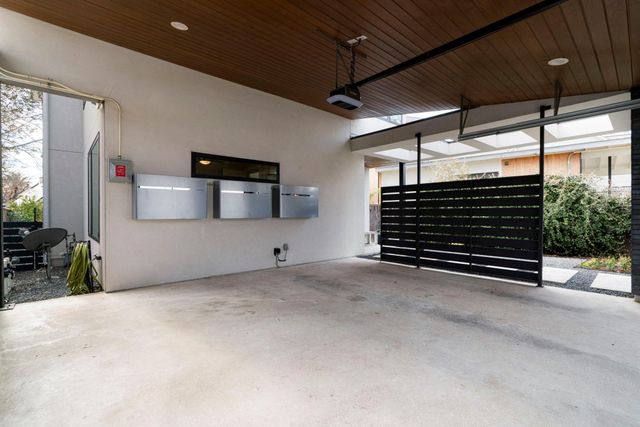 1809 Collier ST, Austin, TX 78704