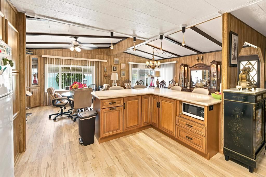 Image 14 of property listing at 18218 Paradise Mountain Road 148, Valley Center, CA 92082