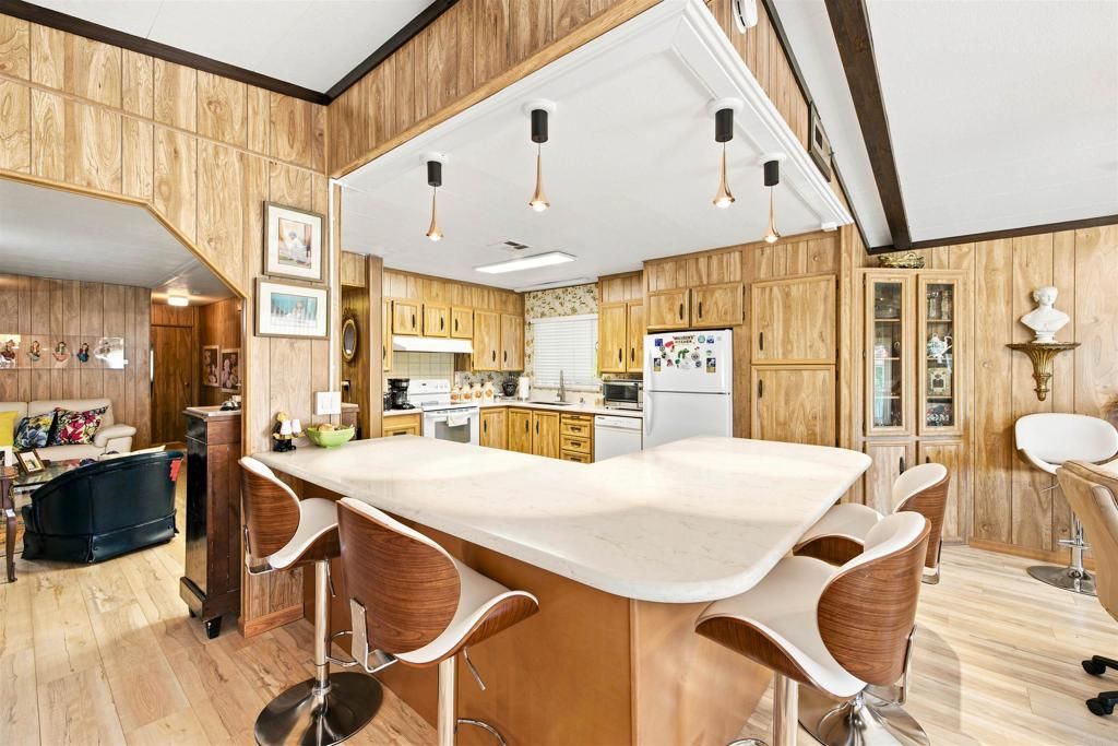 Image 7 of property listing at 18218 Paradise Mountain Road 148, Valley Center, CA 92082